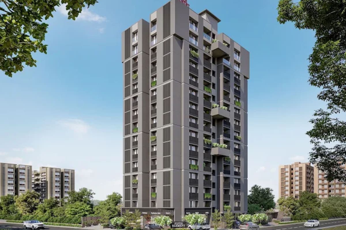 Expanded Image